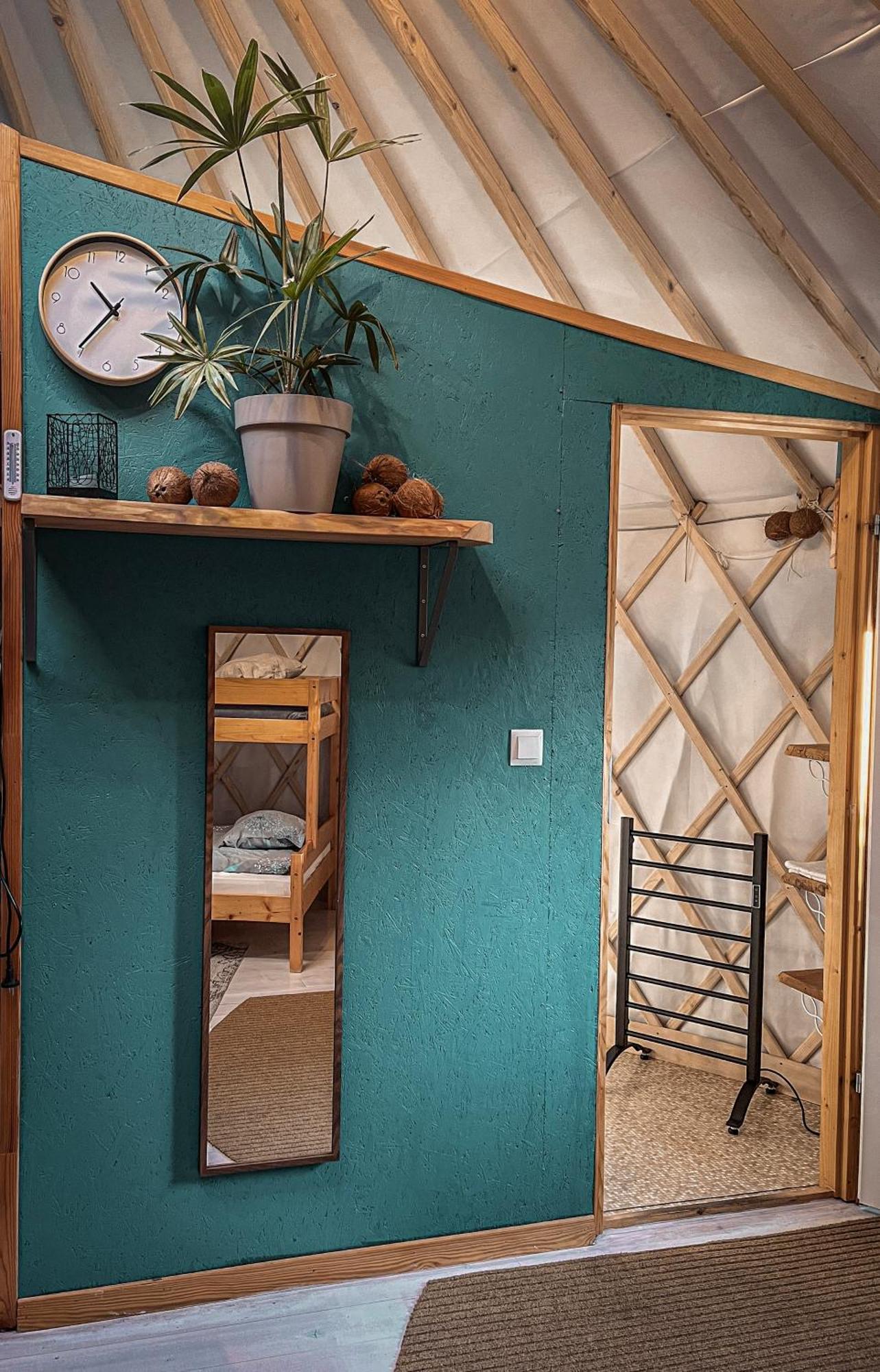 Aloha Glamp - Okragle Domki Przy Rzece - Balia I Sauna - Energylandia Zagornik Room photo